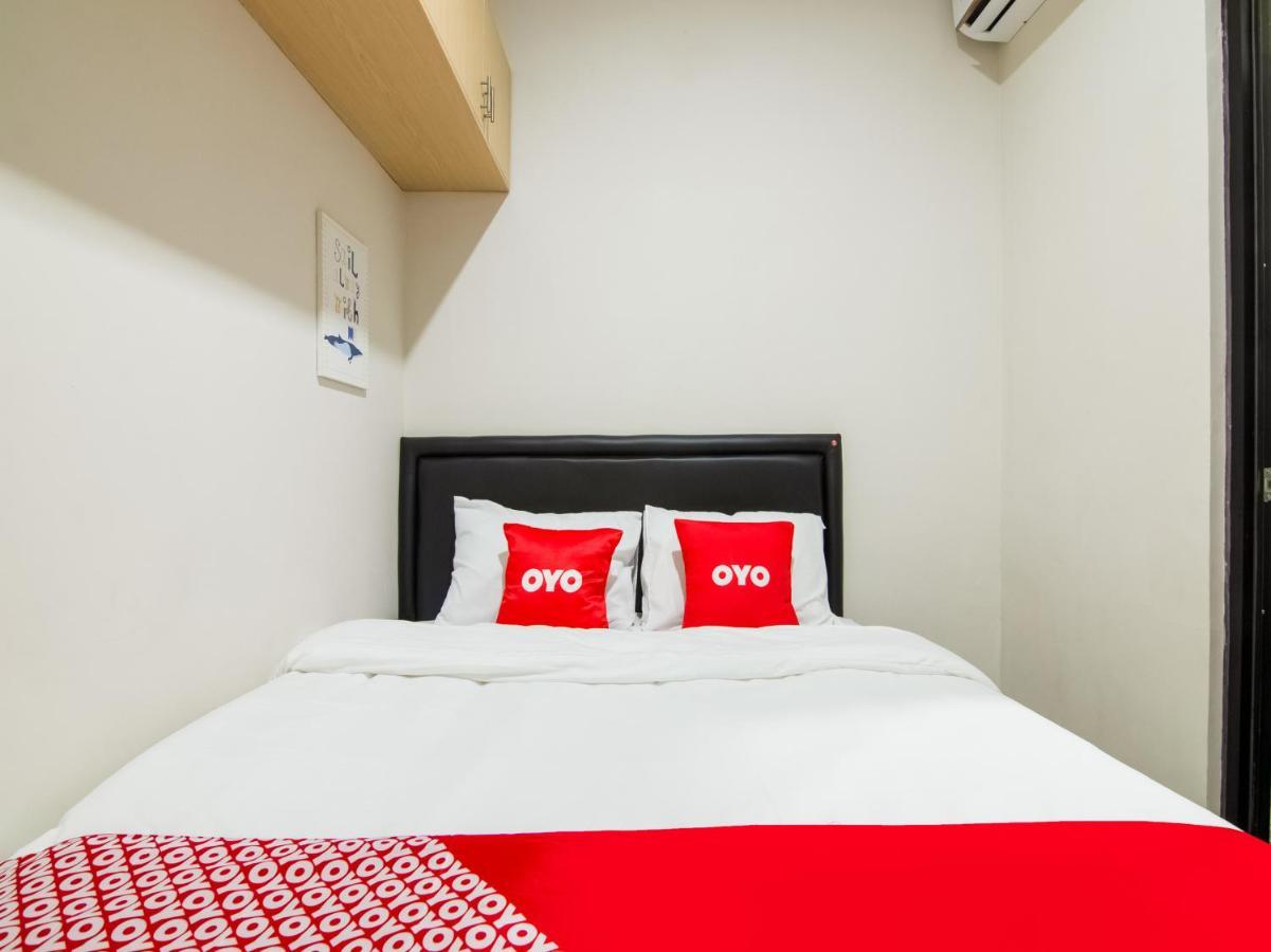 Oyo 3824 Columbus Residence J1 Telukjambe Екстер'єр фото